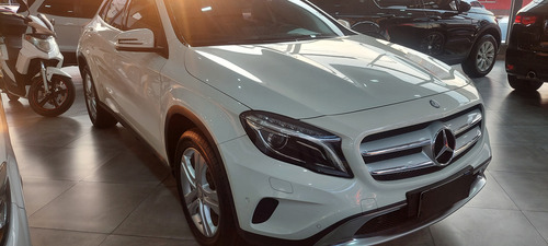 Mercedes-Benz Classe GLA 1.6 Advance Turbo Flex 5p