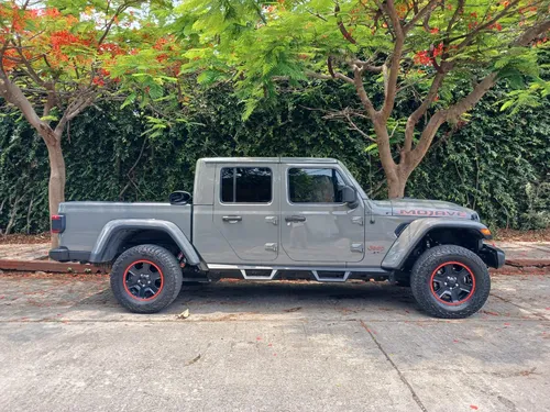 Jeep Gladiator 5p Mojave V6/3.6 Aut