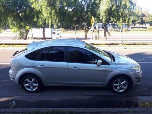 Ford Focus Trend Full 1.6 5p 2010