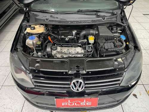 Volkswagen Spacefox 1.6 MI 8V FLEX 4P MANUAL