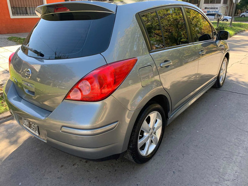 Nissan Tiida 1.8 Tekna 2014
