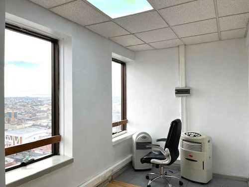 Oficina De 5 Privados, En Centro De Temuco (74299)