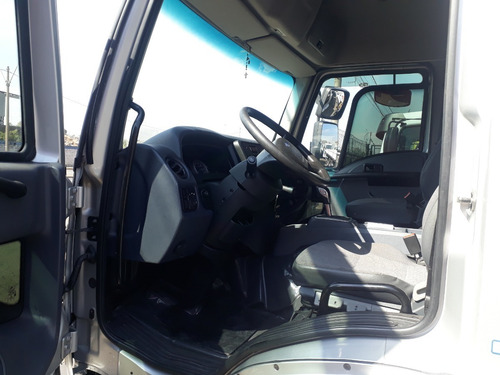 Imagem 10 de 14 de Ford Cargo 2429 Automático