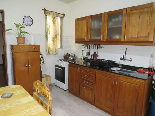 Venta  Casa  Y Apartamento  Mismo Padrón Sayago