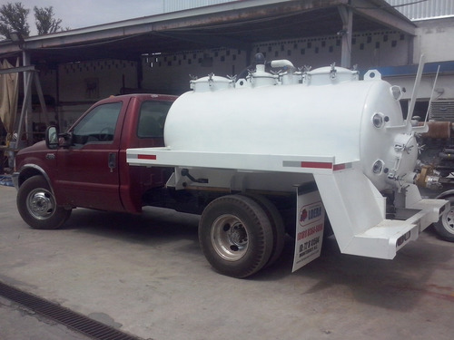 Imagen 7 de 14 de Tanque Séptico, De Presion Y Vacío, Para Desazolve 3000 Lts