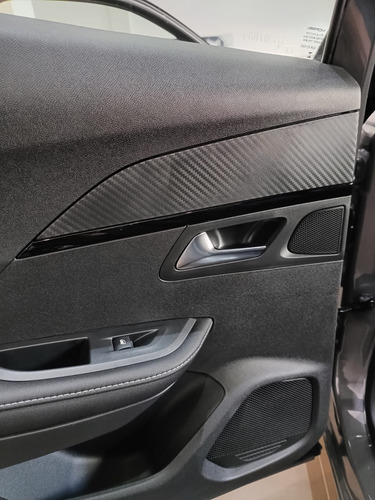 Peugeot 2008 1.0T Allure