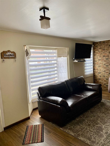 Casa En Venta De 3 Dorm. En Valdivia