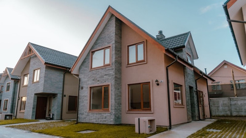 Casa 4d 3b 2e Brisas Del Sol Talcahuano Con Opción De Compra
