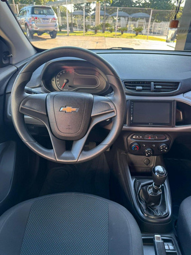 Chevrolet Onix HATCH Joy 1.0 8V Flex 5p Mec.