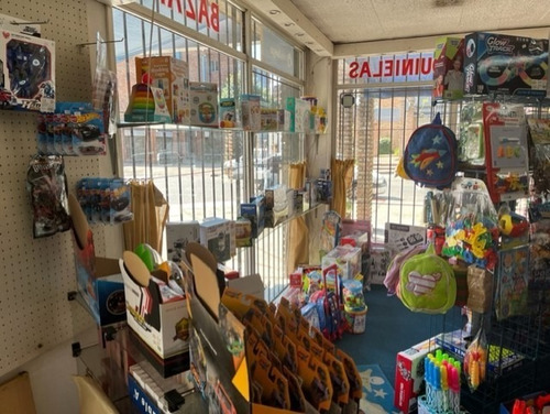 Imagen 11 de 20 de Venta , Local Comercial Completo, Complejo Buceo O Venta Llaves