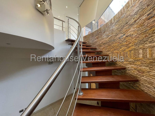 Apartamento Estilo Duplex En Venta - Urb. Campo Alegre.