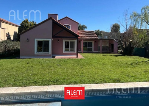Casa En Venta En Canning