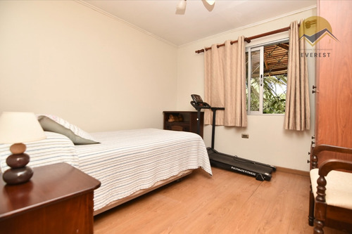 Se Vende Casa, 4 Dormitorios 3 Baños, Comuna La Cisterna.