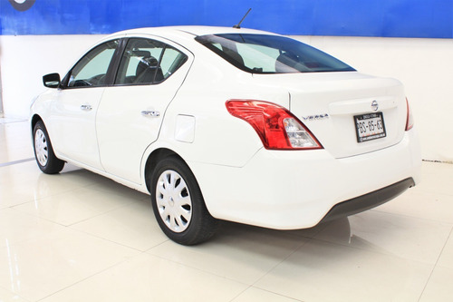 Imagen 6 de 14 de Nissan Versa Sense, Aut. 2017