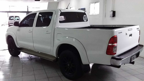 Toyota Hilux 3.0 Cd Srv Cuero I 171cv 4x2 2012