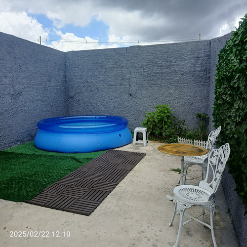 Casa Térrea 2 Dormitórios,sendo 1 Suíte