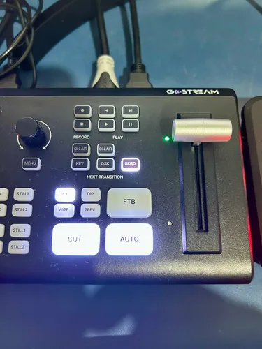 Osee Gostream Deck Hdmi Switcher Ndi Vídeo Mixer Streaming Osee Gostream Deck Hdmi Switcher Ndi Vídeo Mixer Streaming