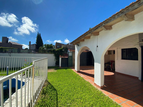 Se Vende Excelente Propiedad Centrica