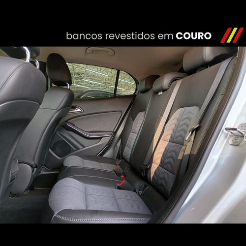 Mercedes-Benz Classe GLA GLA 200 STYLE 1.6 TB 16V/FLEX AUT.