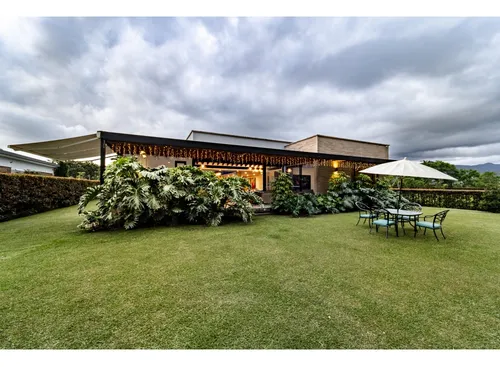 Casa En Venta En Llanogrande