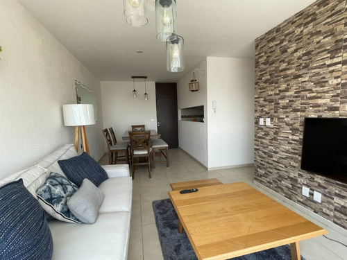 Imagen 2 de 21 de Impecable Departamento Con Excelentes Acabados Y Vista Excepcional, Punta Norte.