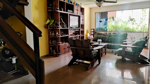 Imagen 7 de 23 de Casa En Venta Urb. Villa Heroica