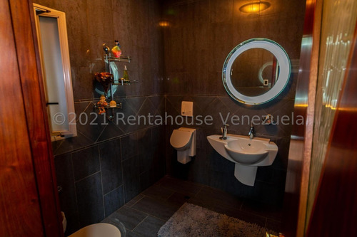 Imagen 21 de 30 de Los Naranjos Del Cafetal Casa En Venta Cod. 22-8102 02129594482----04141469108 Rah Ccct