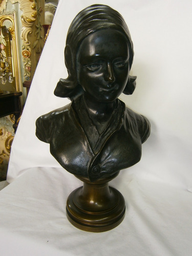 Bronce Busto  Mujer Firmado Abya , Mujer Con Gorro