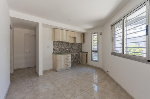Imagen 1 de 12 de Venta - Departamento 2 Dormitorios - Echesortu Rosario