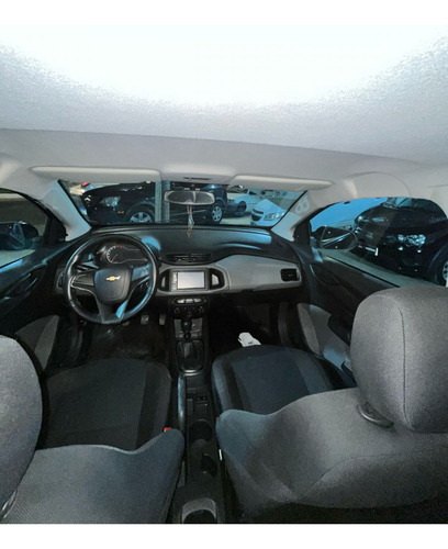 Chevrolet Onix ONIX HATCH Joy 1.0 8V Flex 5p Mec.