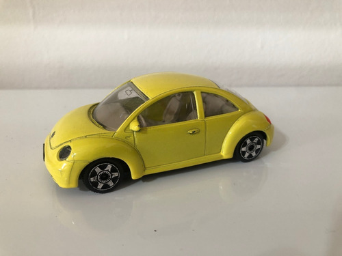Burago Escala 1/43 - Volkswagen New Beetle