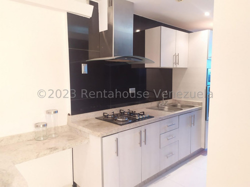 Sp Apartamento En Alquiler Las Trinitarias Barquisimeto Lara, Venezuela. 80 M²