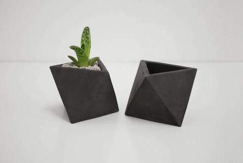 Imagen 7 de 7 de Macetas De Cemento Concreto Geometricas Triang. Minimalista
