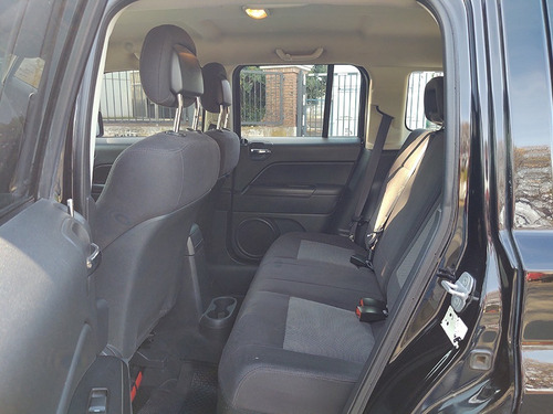 Imagen 16 de 25 de Jeep Patriot 2012 Sport 4x2 Abasto Motors