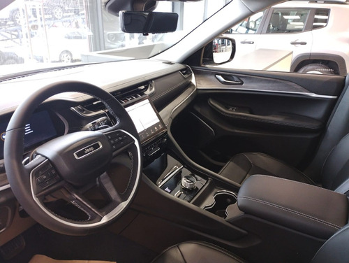 Jeep Grand Cherokee 3.6 Limited 286hp Techo + Llantas 18