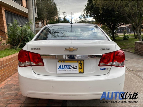 Chevrolet Cruze Platinum At 1800cc 4p Sun Roof