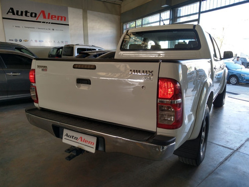 Imagen 5 de 8 de Toyota Hilux 3.0 Sr 4x2 Modelo 2014