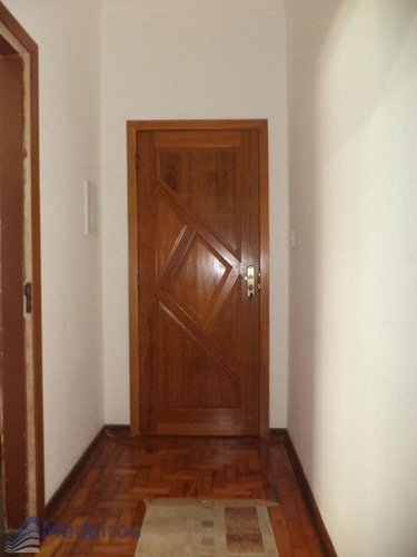 Apto 02 Amplos Dormitórios C/01 Suite, Amplo Terraço, Reformado, Ao Lado Metrô- Centro. - Md162