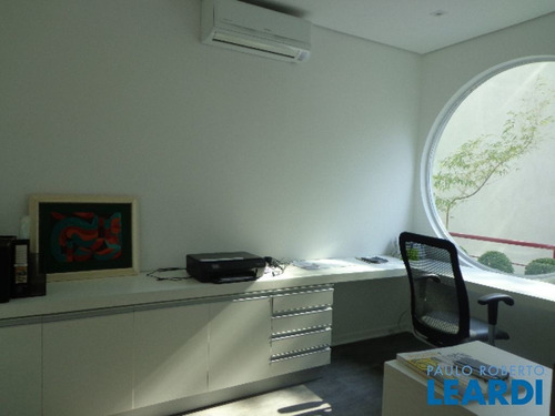 Casa Assobradada - Pacaembú - Sp - 463153