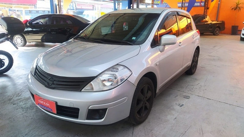 Imagem 1 de 10 de Nissan Tiida 2013 1.8 S Flex 5p