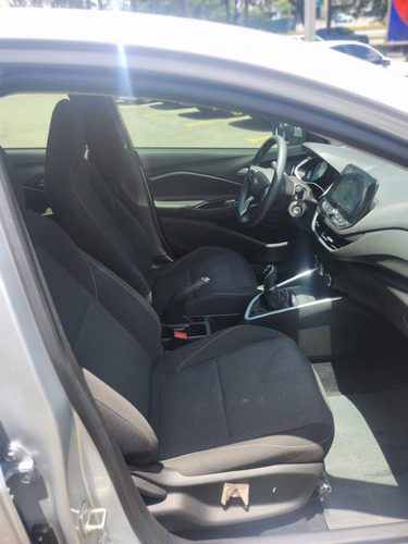 Chevrolet Onix ONIX SEDAN Plus LT 1.0 12V TB Flex Mec.