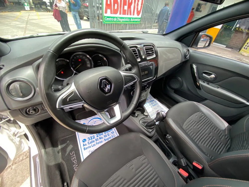 Renault Sandero Stepway 1.6 Intens Aut