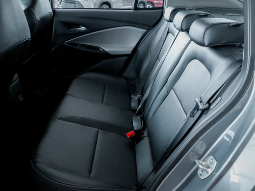 Imagem 10 de 14 de Chevrolet Onix Plus 1.0 Premier Turbo Flex (aut)