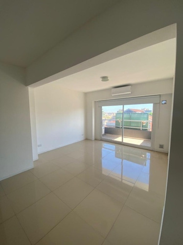Imagen 14 de 14 de Departamento En Venta En Piñeyro