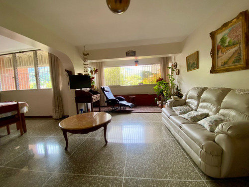 Se Vende Apartamento 142m² 4h/2b+s/1e La Boyera