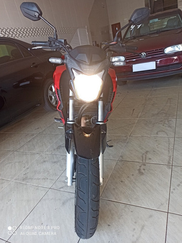 Imagem 1 de 8 de Honda Twister 250