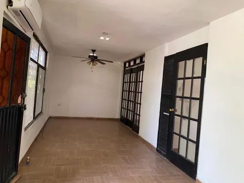 Casa En Venta En Jardines De California, Torreón, Coahuila De Zaragoza