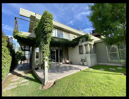 Venta Casa Barrio Privado Rincon De Terrada