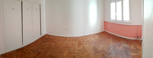 Imagen 18 de 30 de Piedras Al 1300 Y Av. Juan De Garay, San Telmo. Segundo Piso Por Escalera. 2 Ambientes. Superficie Total 80 M2. Super. Cubierta 42 M2. Terraza Anexable De 38 M2. Dormitorio Grande. Conexión Lavarropas