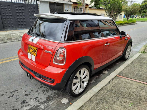 Mini Cooper 2011 1.6 R56 S Coupe 175 Hp
